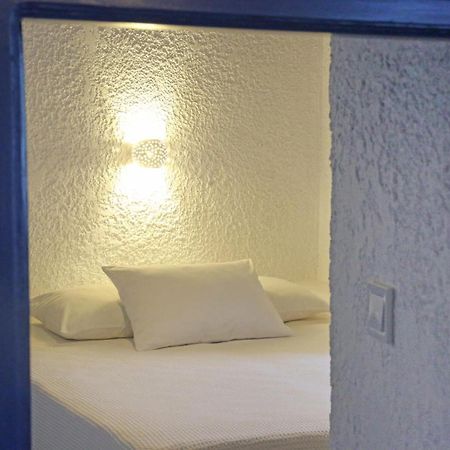 Le Petit Chateau Áno Szírosz Kültér fotó