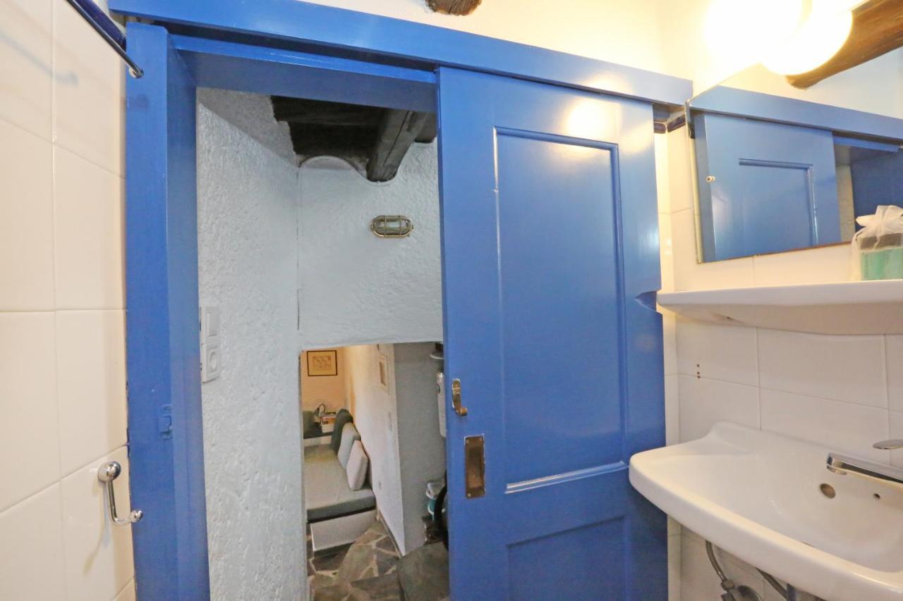 Le Petit Chateau Áno Szírosz Kültér fotó